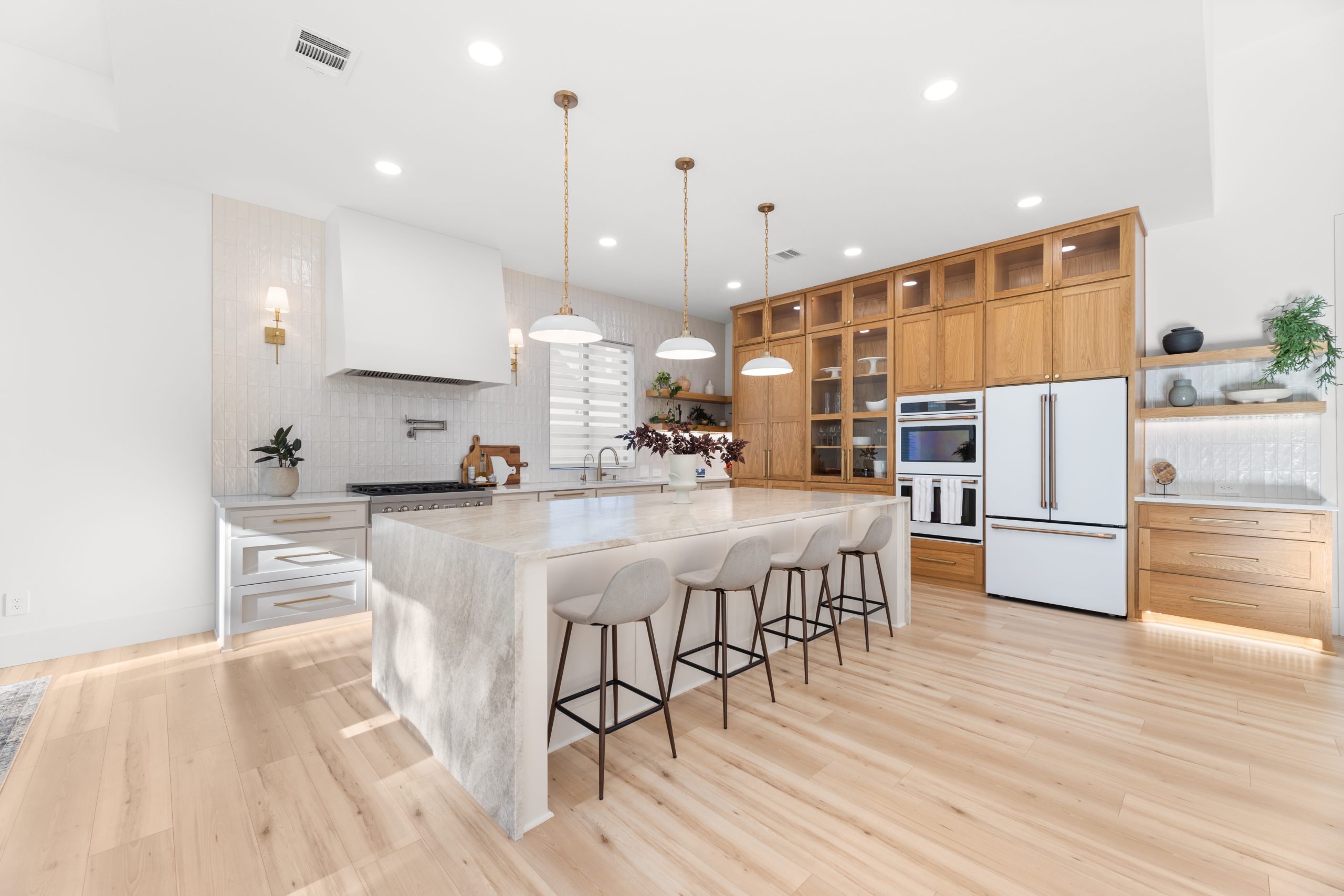 Square Foot's Best Real Estate Photos - a light, bright kitchen with wood accents